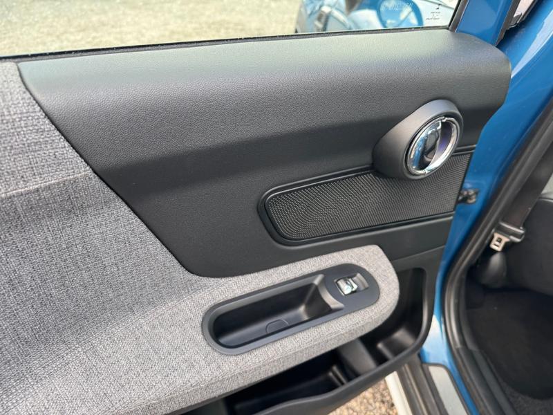 Car Thumb