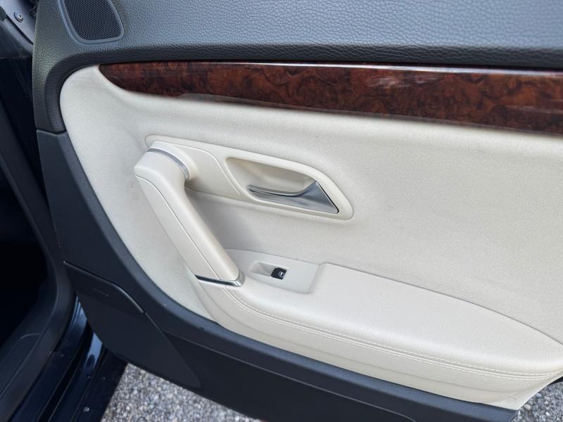 Car Thumb