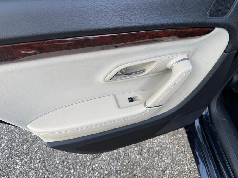 Car Thumb