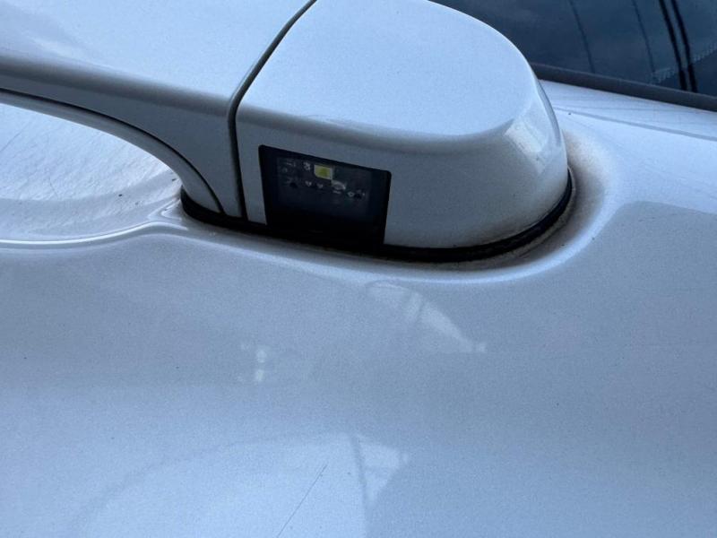 Car Thumb