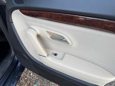 Car Thumb