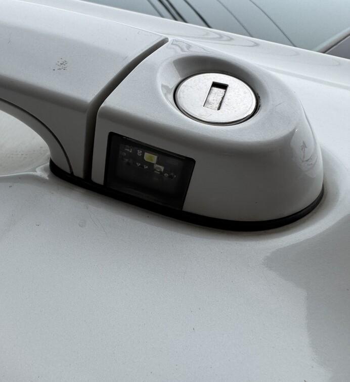 Car Thumb